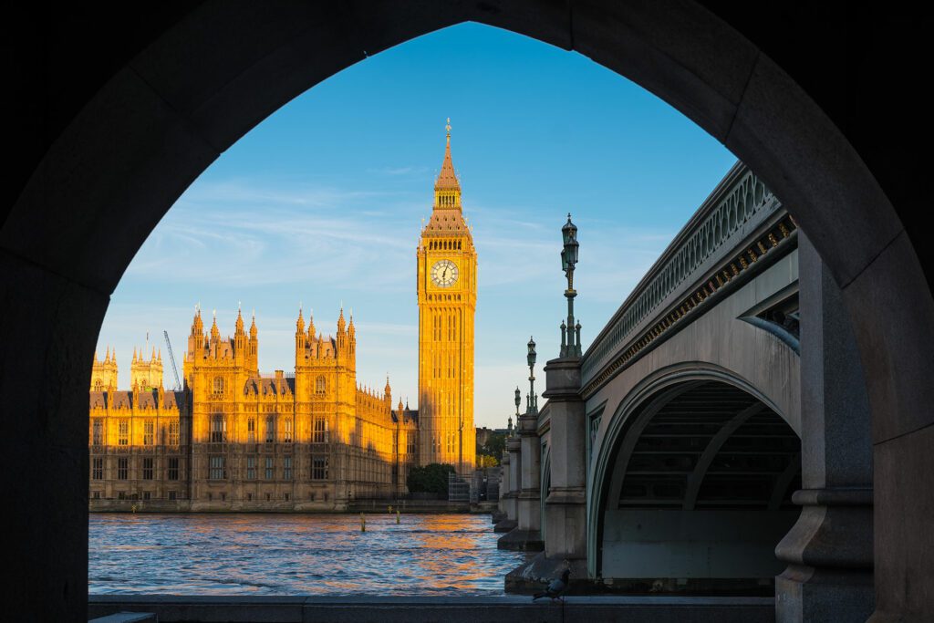 London Big Ben Houses of Parliament Westminster Bridge River Thames